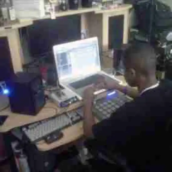 Pierre Bourne - Blowin Minds Freestyle